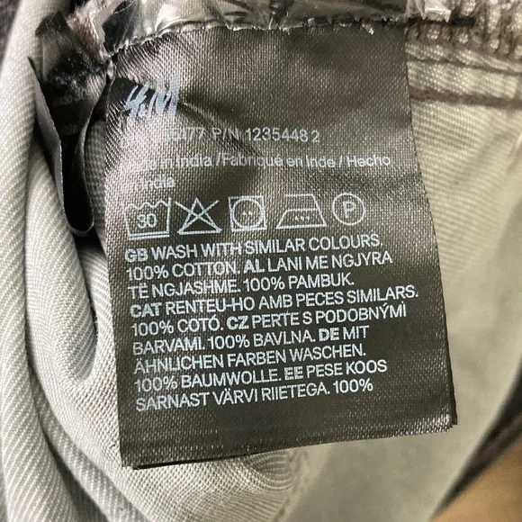 H&M Men's Black Washed Baggy Jeans - Like New - Picture 7 of 7